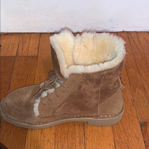 Work boot style uggs